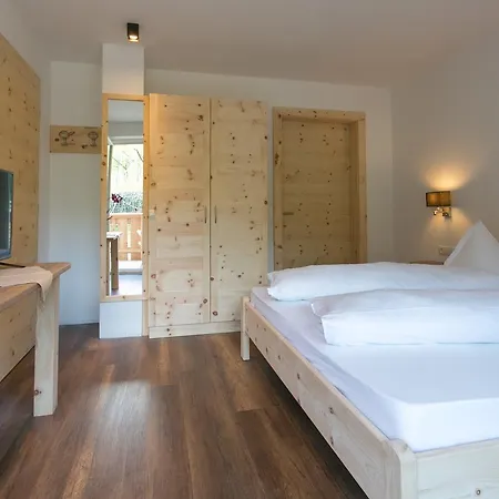 Landgasthof Torggler Hotel 2*